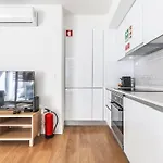Principe Real Stylish Modern With Ac