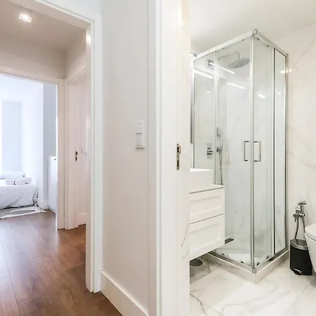 Principe Real Stylish Modern With Ac Appartamento Lisbona