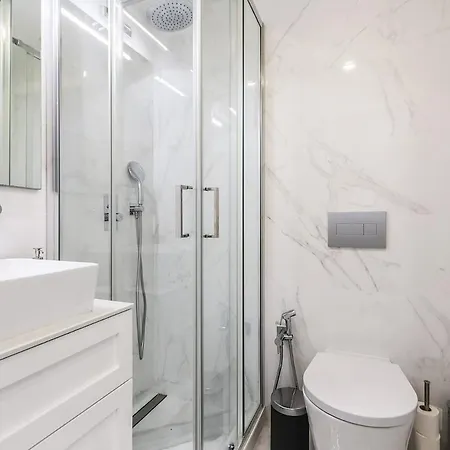 Principe Real Stylish Modern With Ac Appartamento Lisbona