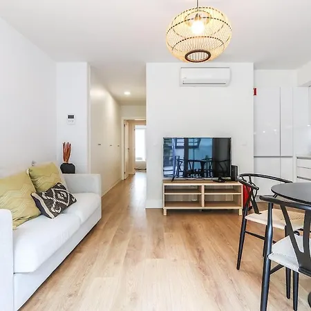 Principe Real Stylish Modern With Ac Apartment *