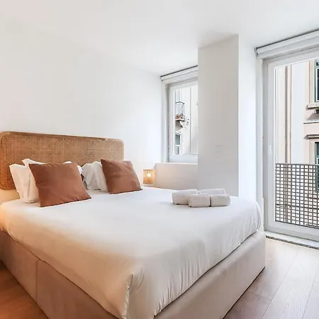 Apartment Principe Real Stylish Modern With Ac Lisbon